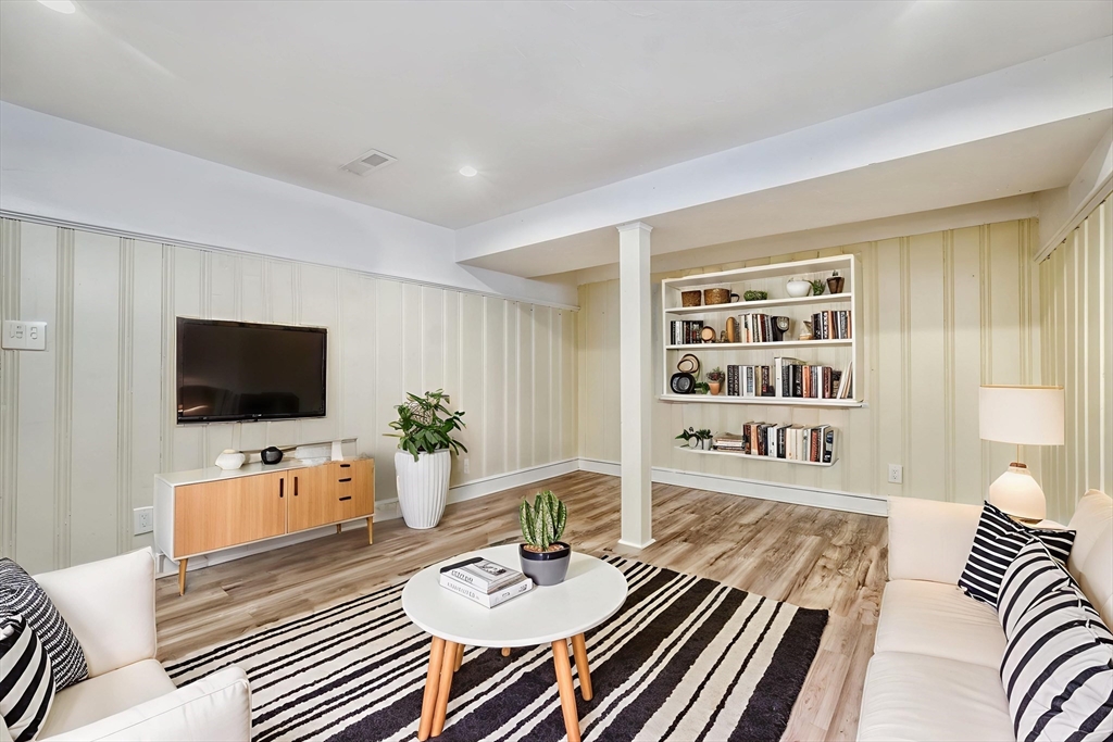 87 Riverbank Road Saugus, MA 01906 - Photo 30 of 40