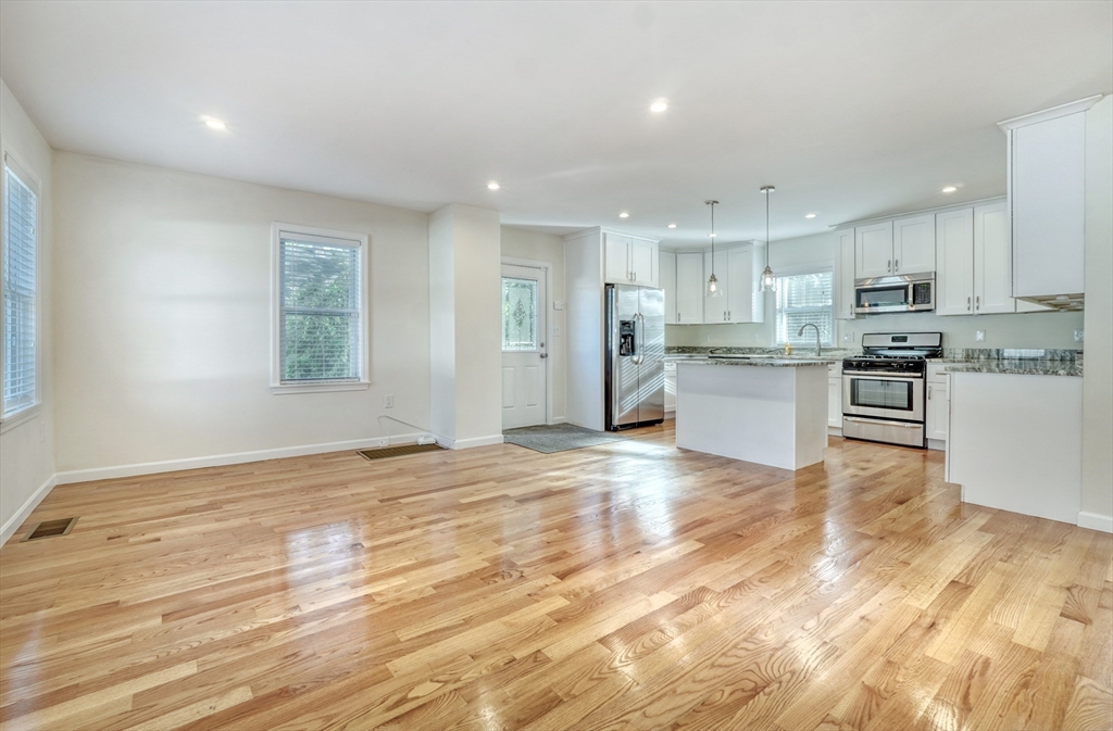 87 Riverbank Road Saugus, MA 01906 - Photo 3 of 40