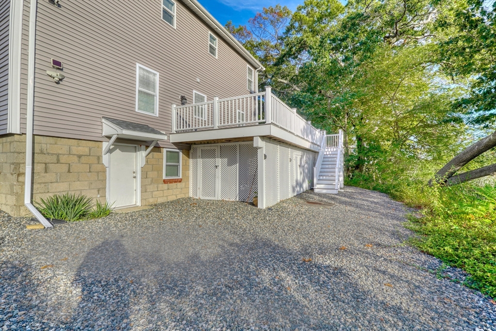 87 Riverbank Road Saugus, MA 01906 - Photo 35 of 40