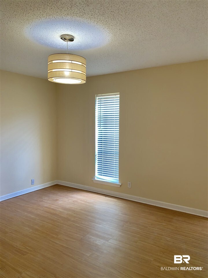 4445 Nicholl Drive Mobile, AL 36619 - Photo 17 of 23
