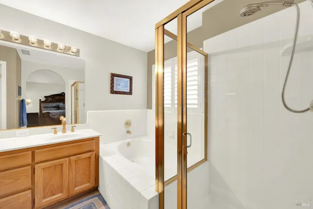 $668,000 | 385 Sun Valley Way, Vacaville, CA 95688