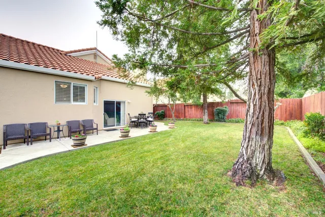 $668,000 | 385 Sun Valley Way, Vacaville, CA 95688