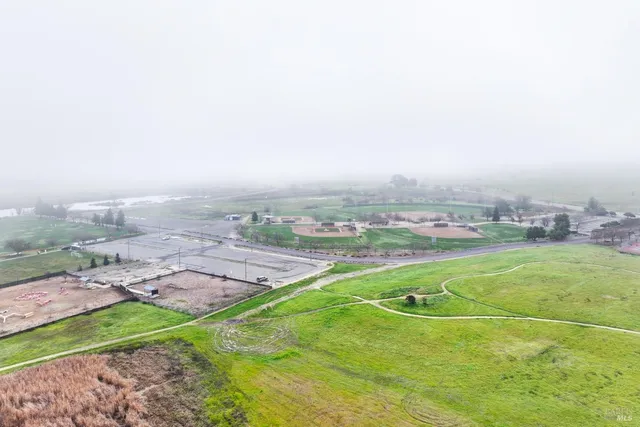 $668,000 | 385 Sun Valley Way, Vacaville, CA 95688