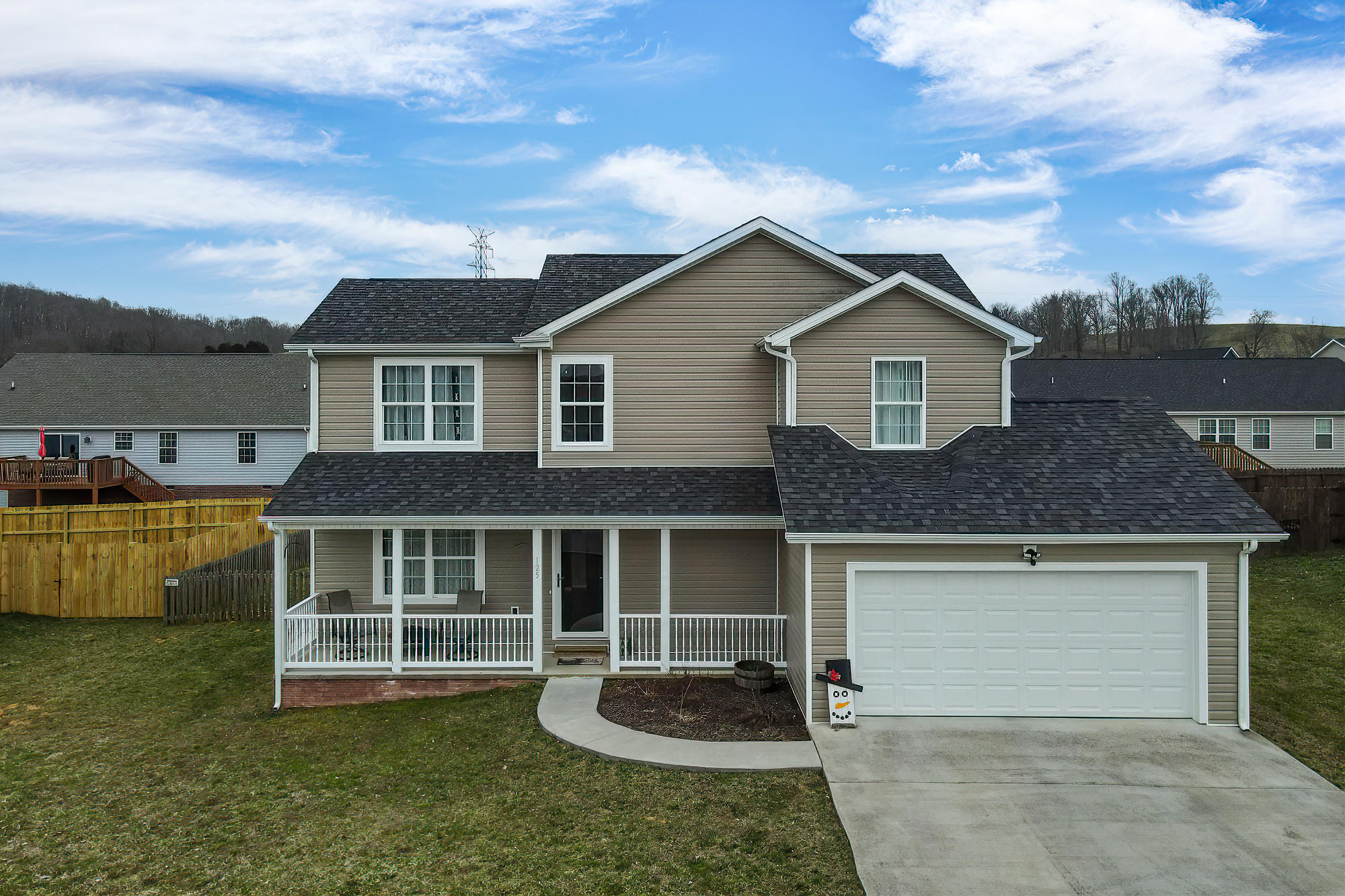 125 May Apple Road Bluff City, TN 37618 - Photo 32 of 37 Photo_6553743_DJI_143_jpg_4449748_0_2021