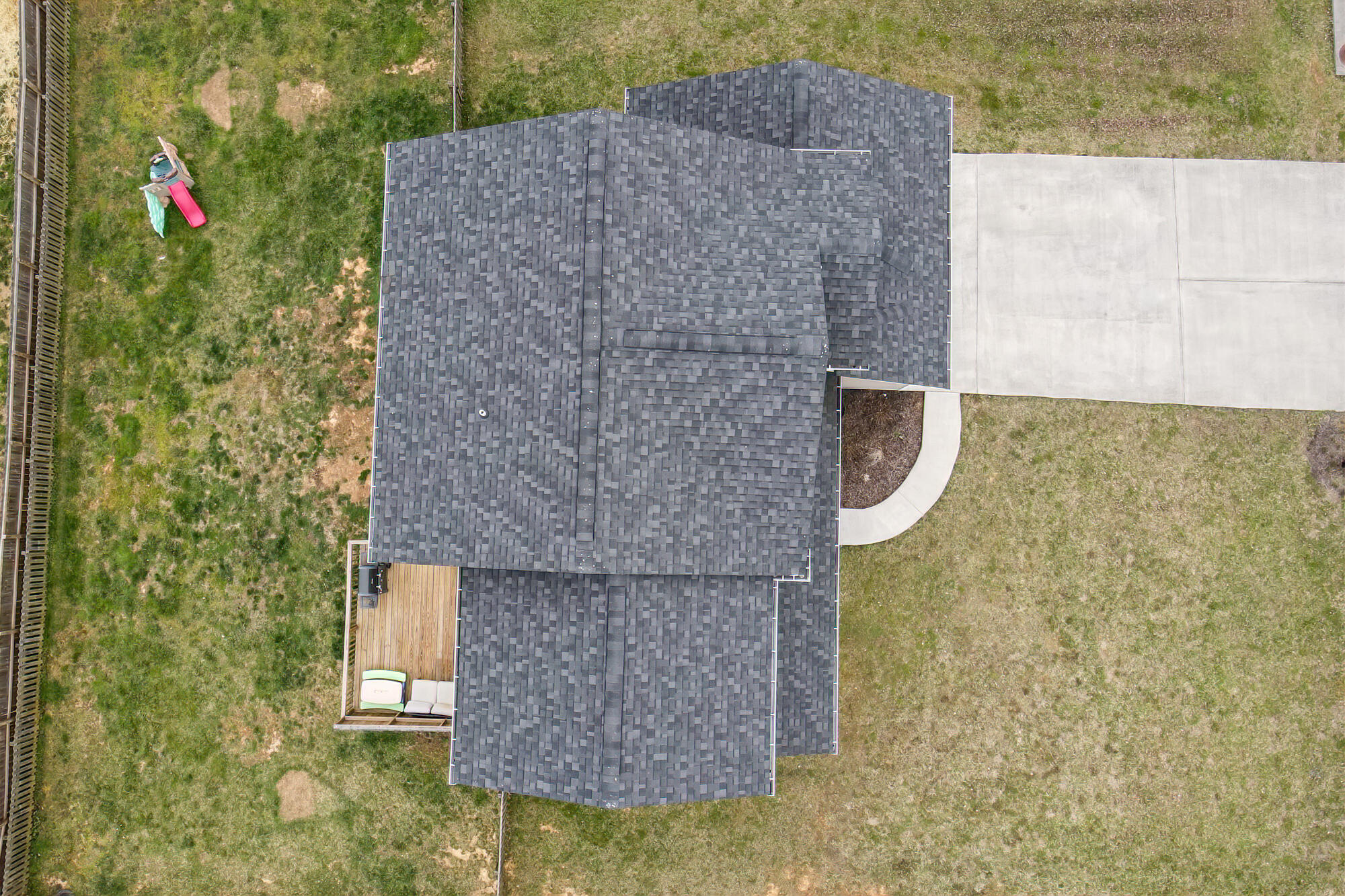125 May Apple Road Bluff City, TN 37618 - Photo 37 of 37 Photo_6553750_DJI_150_jpg_7159507_0_2021