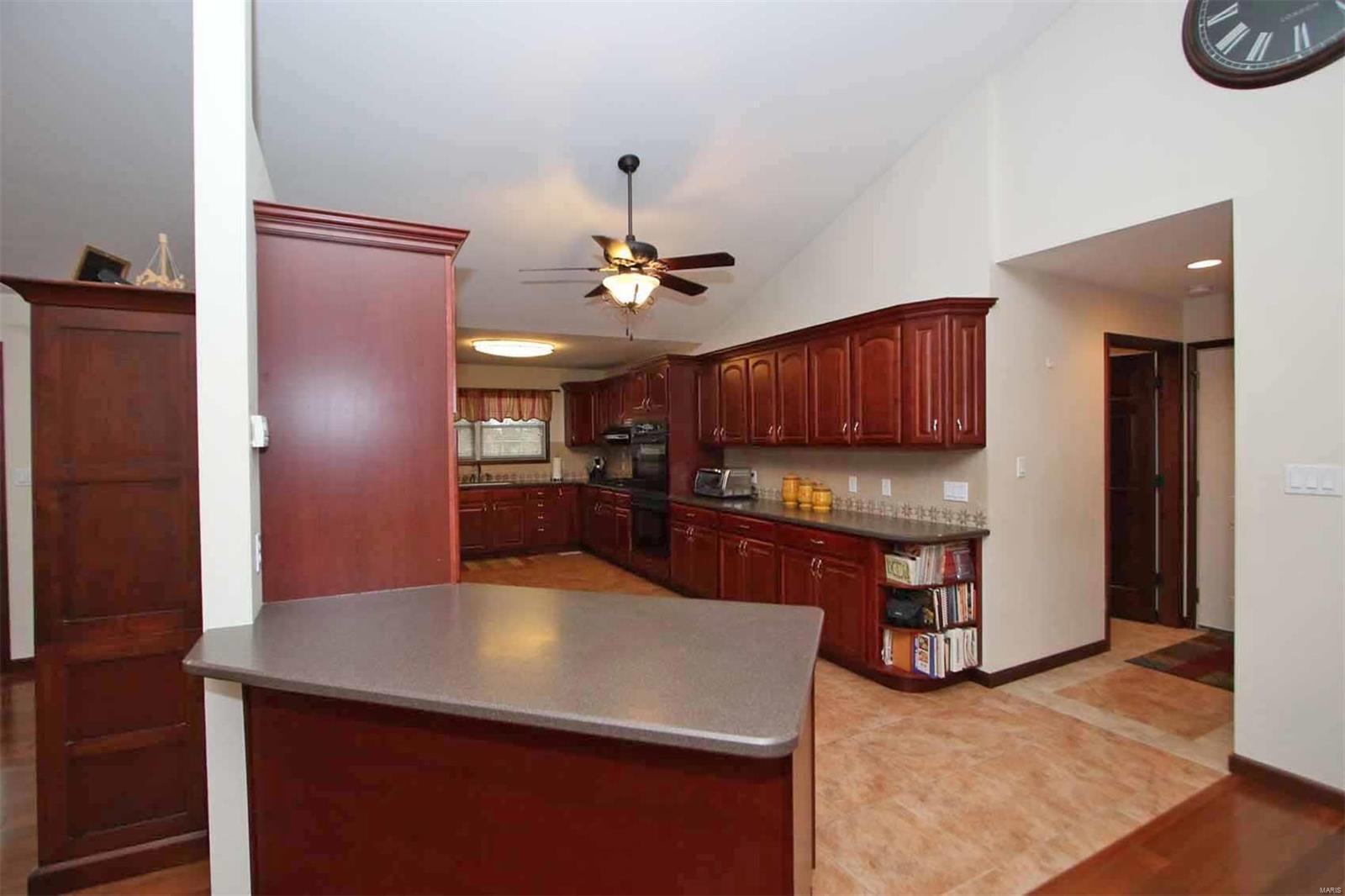 11743 Fruit Road Alhambra, IL 62001 - Photo 11 of 90