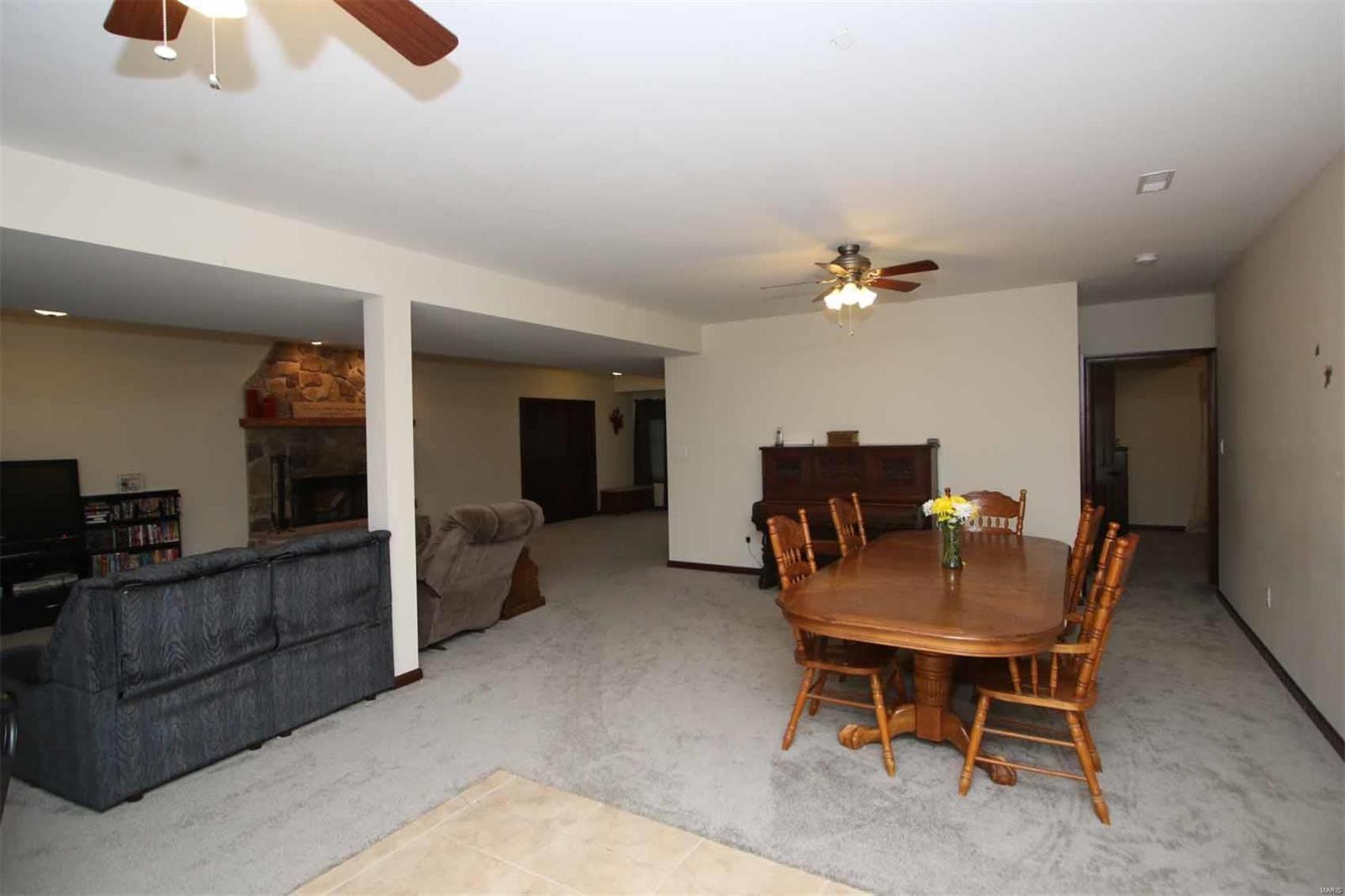 11743 Fruit Road Alhambra, IL 62001 - Photo 27 of 90