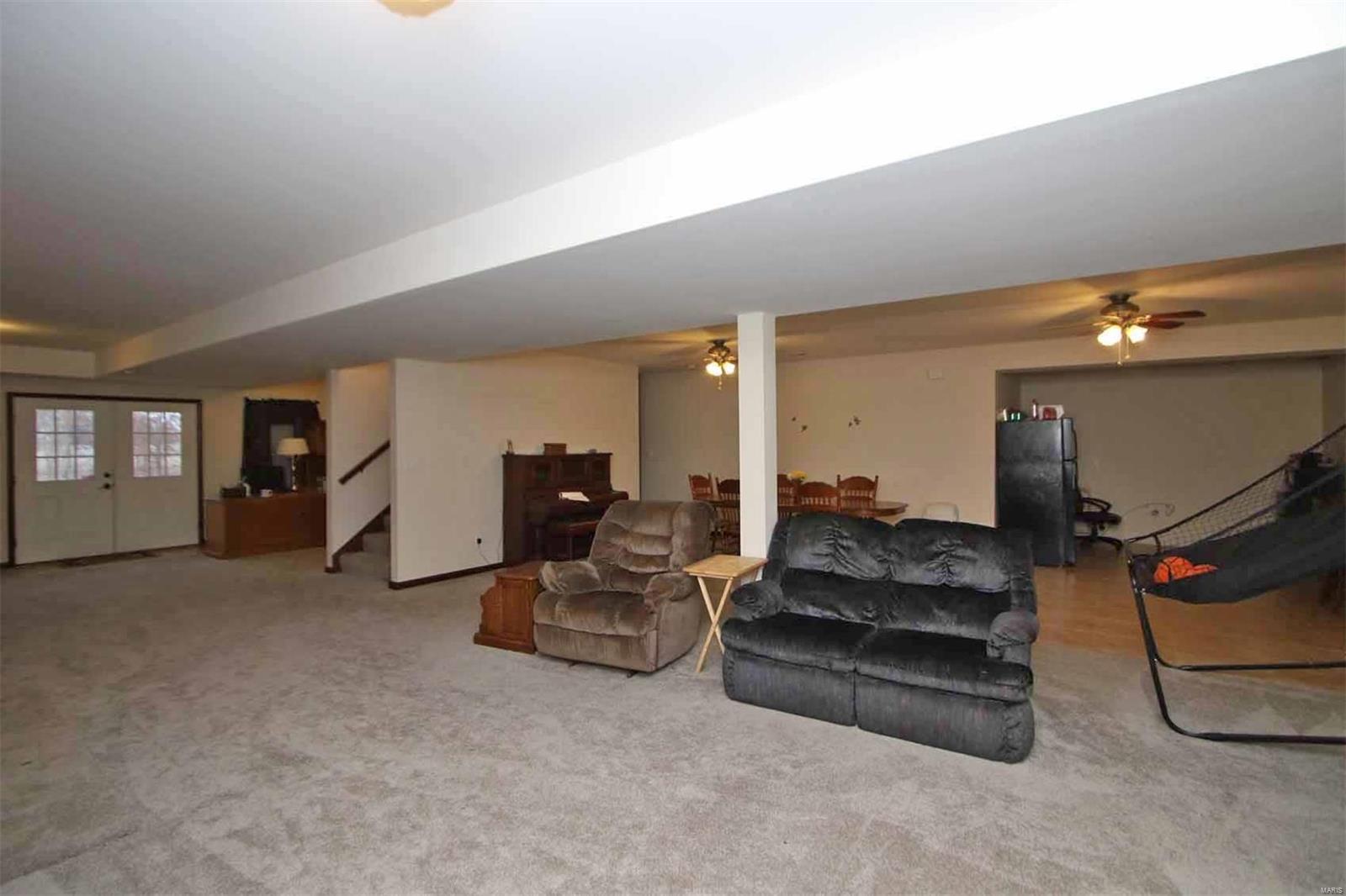 11743 Fruit Road Alhambra, IL 62001 - Photo 31 of 90