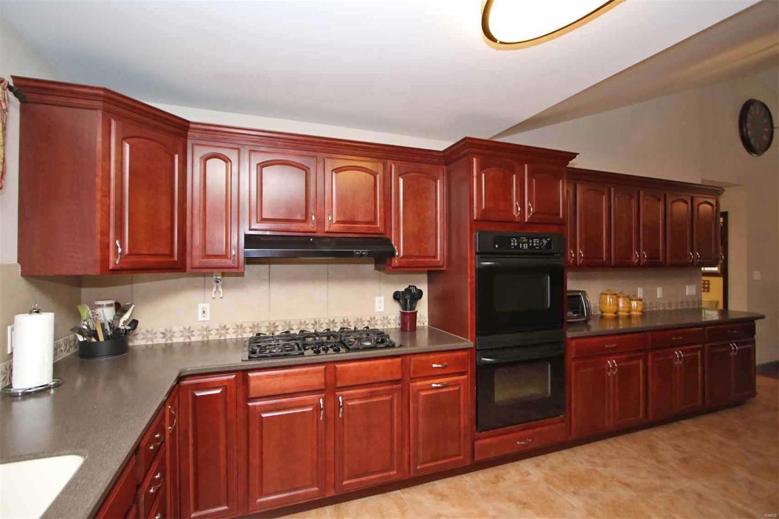 11743 Fruit Road Alhambra, IL 62001 - Photo 5 of 90