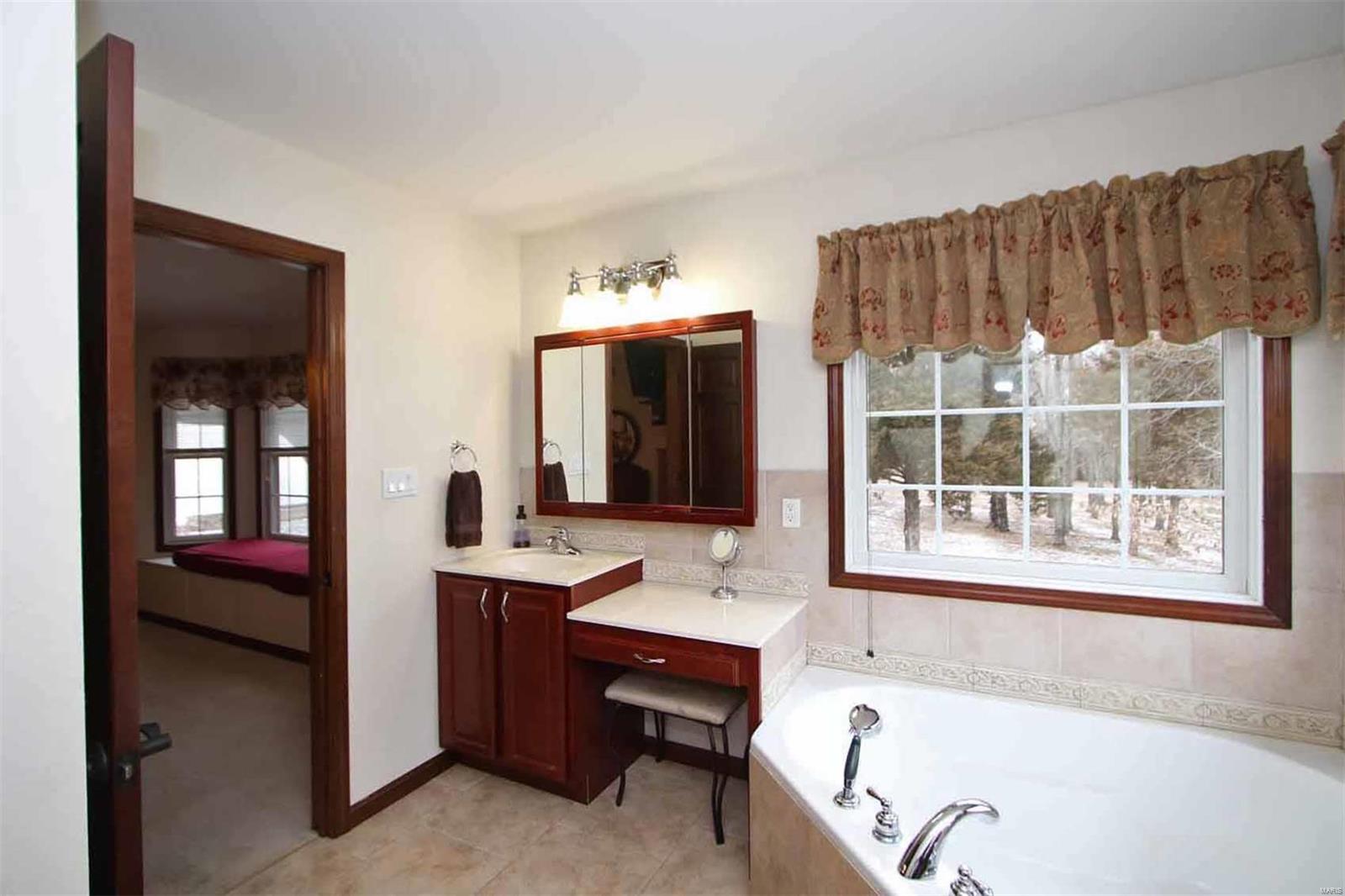 11743 Fruit Road Alhambra, IL 62001 - Photo 46 of 90
