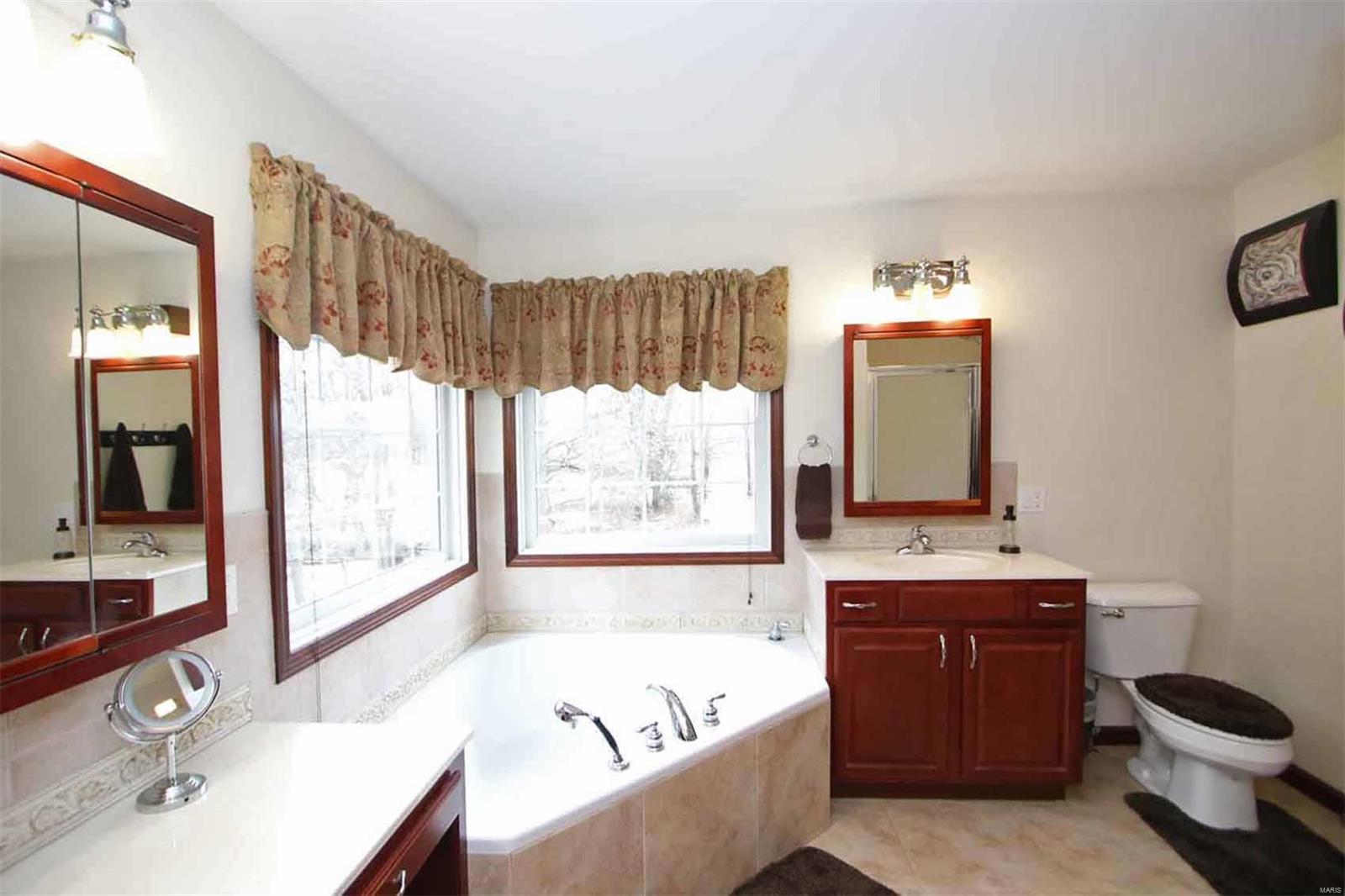 11743 Fruit Road Alhambra, IL 62001 - Photo 49 of 90