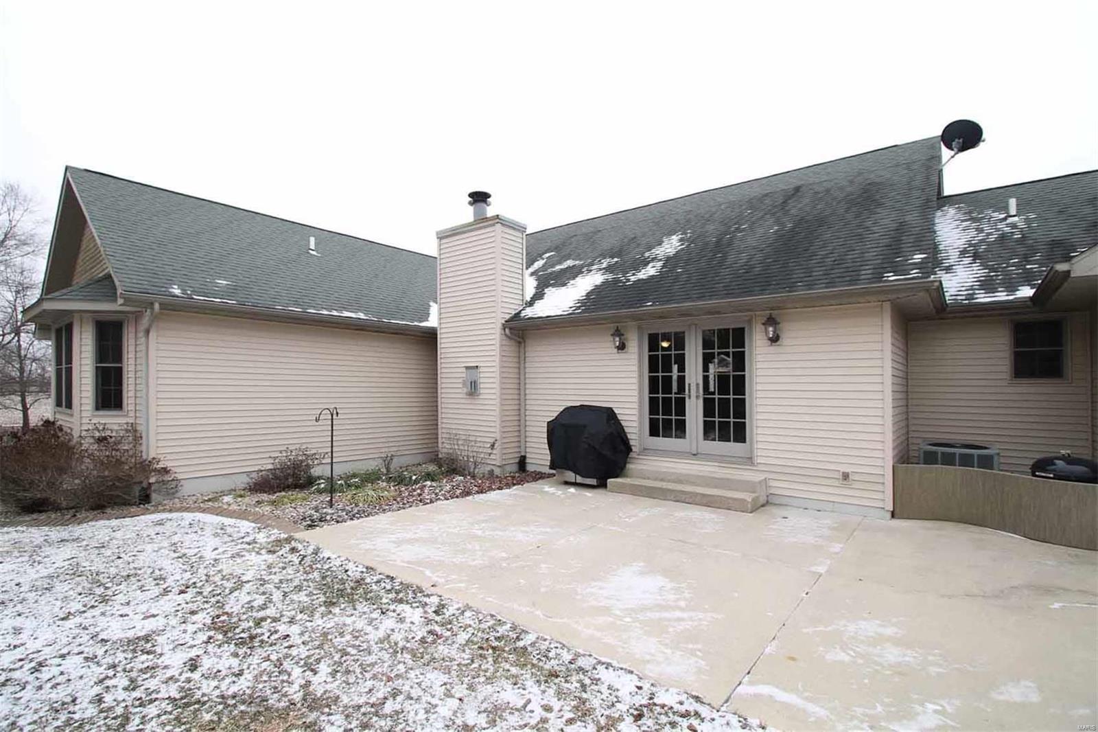 11743 Fruit Road Alhambra, IL 62001 - Photo 66 of 90