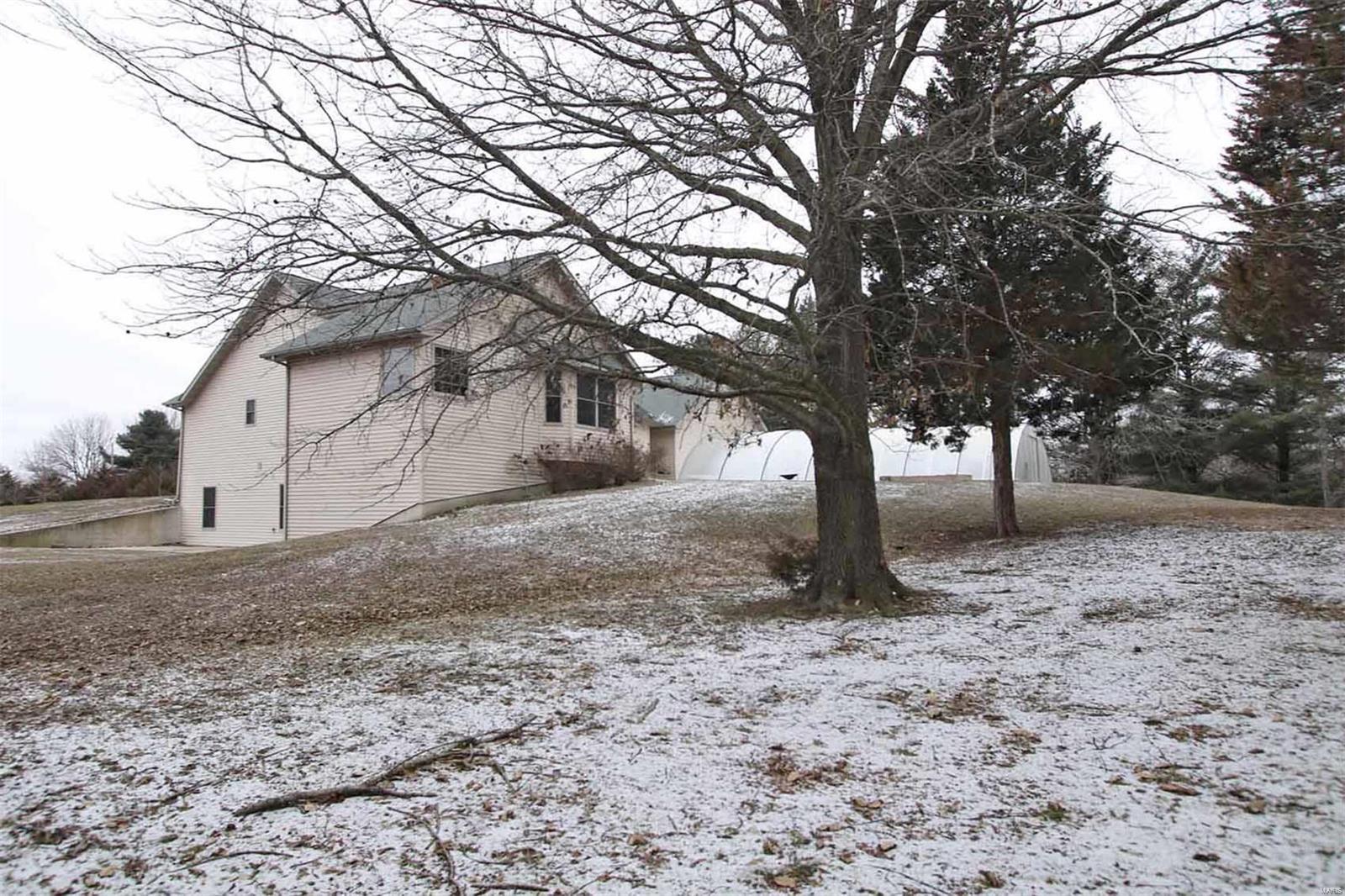 11743 Fruit Road Alhambra, IL 62001 - Photo 69 of 90