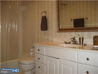 140 Bancroft Road Lansdale, PA 19446 - Photo 9 of 11 Gallery Image 9