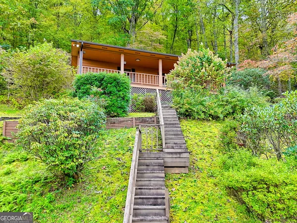 $299,000 | 52 Lucky Lane, Rabun Gap, GA 30568