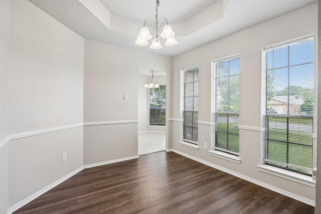 6433 Ridglea Drive Watauga, TX 76148 - Photo 5 of 25