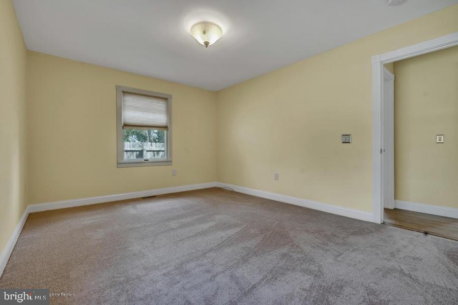 1516 Dee Road Forked River, NJ 08731 - Photo 17 of 23 Gallery Image 17
