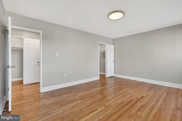 $2,300 | 1200 South Arlington Ridge Road, Unit 504, Arlington, VA 22202