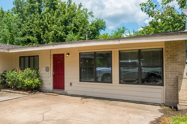 $1,200 | 5031 Pine Avenue, Unit C1, Pasadena, TX 77503