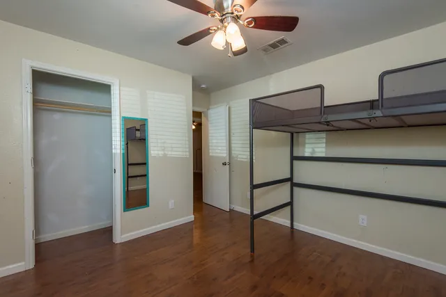$1,200 | 5031 Pine Avenue, Unit C1, Pasadena, TX 77503