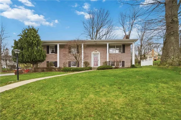 $499,900 | 100 Hermitage Circle, Ligonier, PA 15658