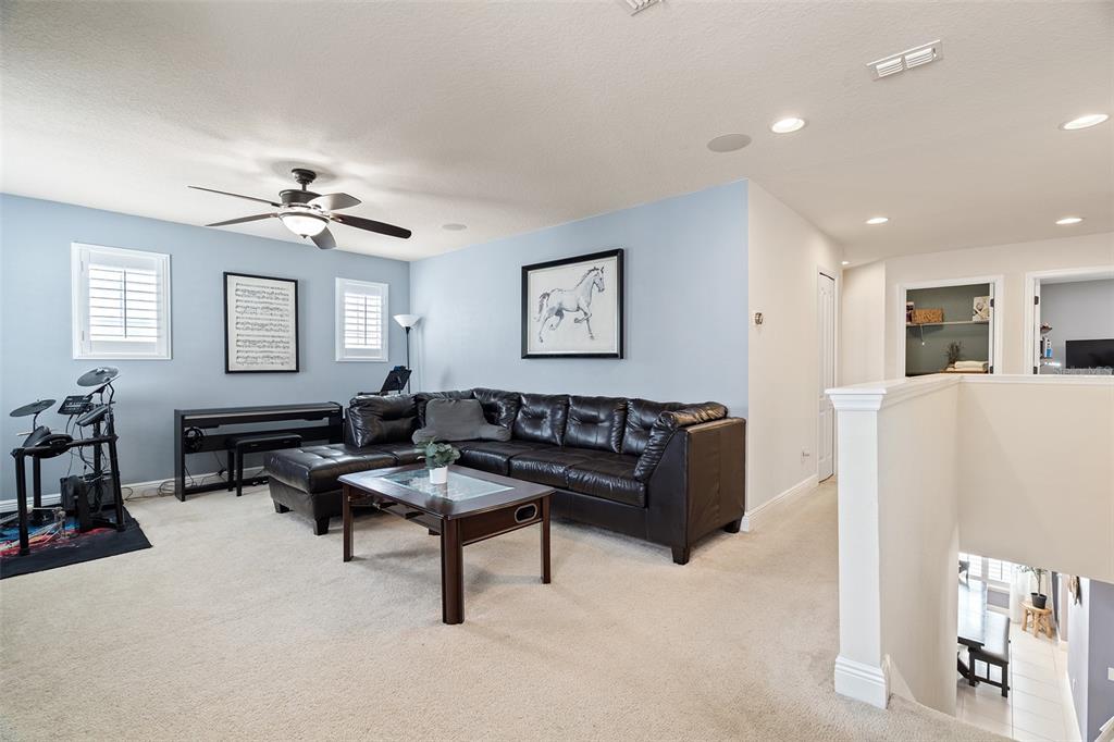 10870 Inside Loop Orlando, FL 32825 - Photo 23 of 41