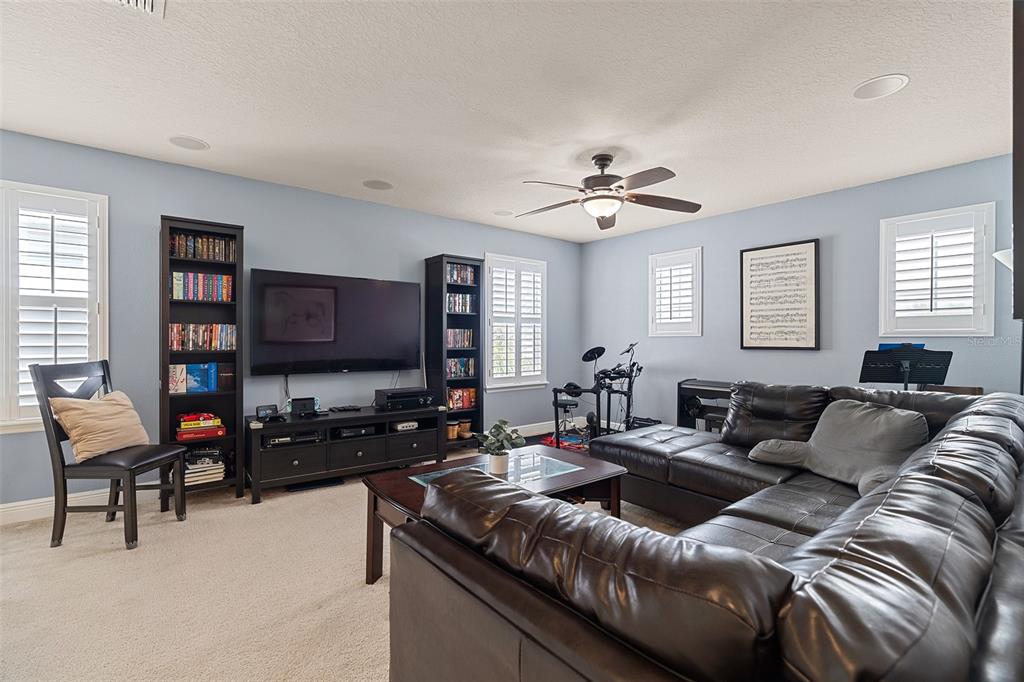 10870 Inside Loop Orlando, FL 32825 - Photo 24 of 41