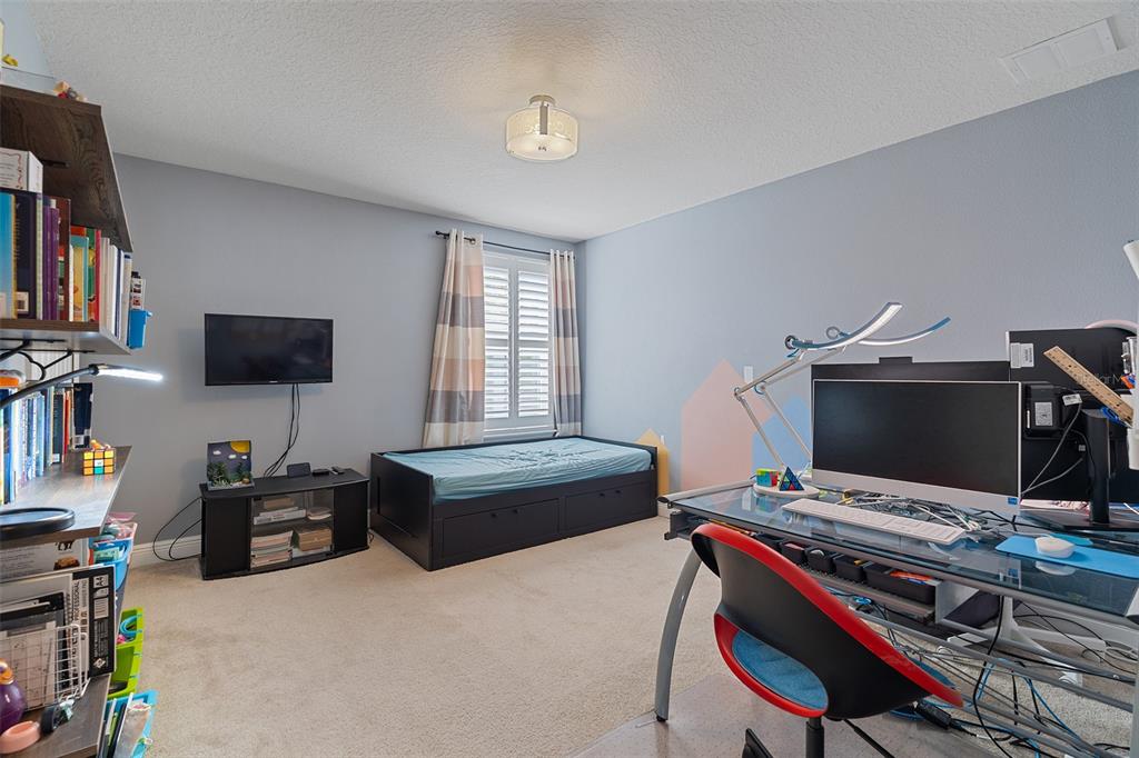 10870 Inside Loop Orlando, FL 32825 - Photo 29 of 41