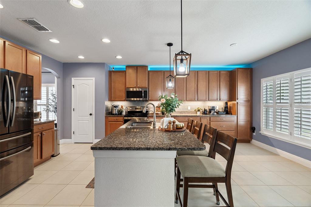 10870 Inside Loop Orlando, FL 32825 - Photo 9 of 41