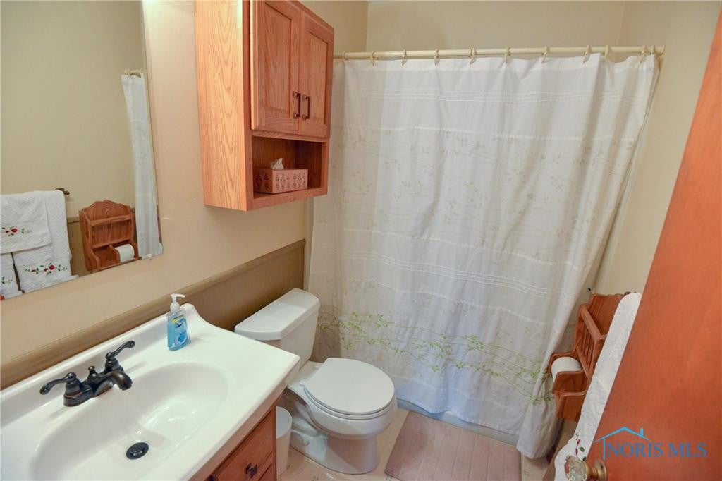 2823 Boxwood Road Toledo, OH 43613 - Photo 3 of 18 Gallery Image 3