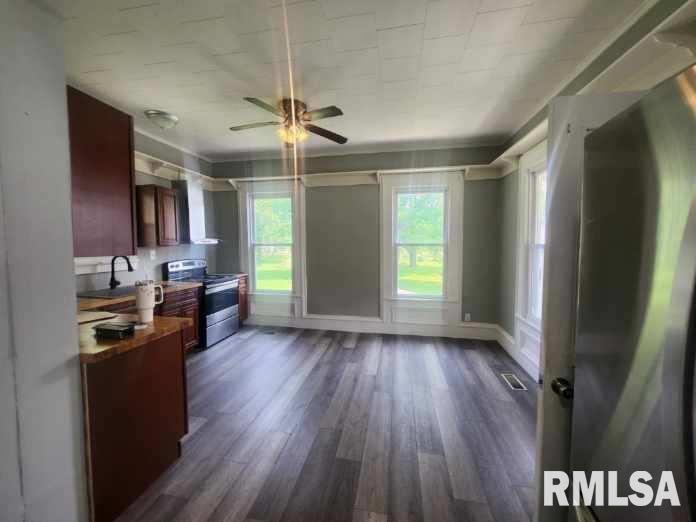 102 Maple Street Tamaroa, IL 62888 - Photo 16 of 31