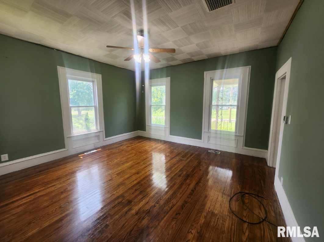 102 Maple Street Tamaroa, IL 62888 - Photo 23 of 31