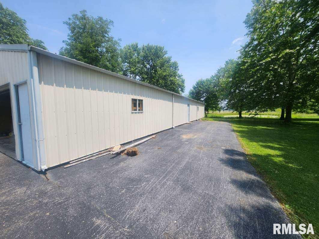 102 Maple Street Tamaroa, IL 62888 - Photo 8 of 31