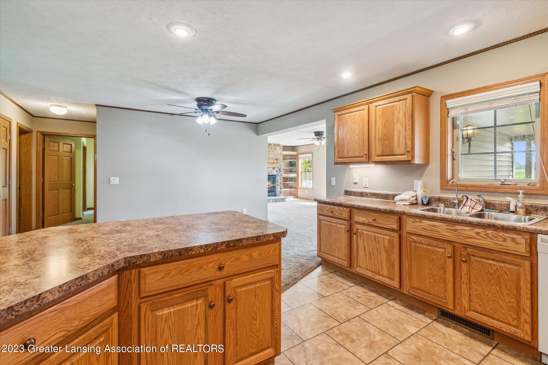 6292 North Watson Road Elsie, MI 48831 - Photo 20 of 72 20-6292-N-Watson-Rd-Elsie-MI-48831-Windo
