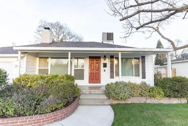 $629,000 | 2596 Roslyn Way, Sacramento, CA 95821