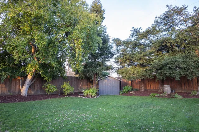 $629,000 | 2596 Roslyn Way, Sacramento, CA 95821