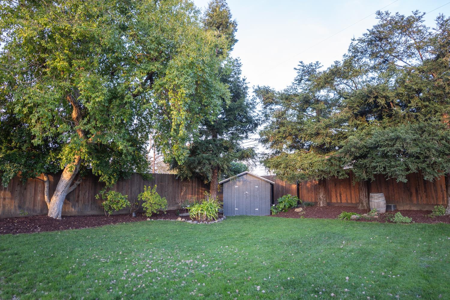 2596 Roslyn Way Sacramento, CA 95821 - Photo 19 of 28