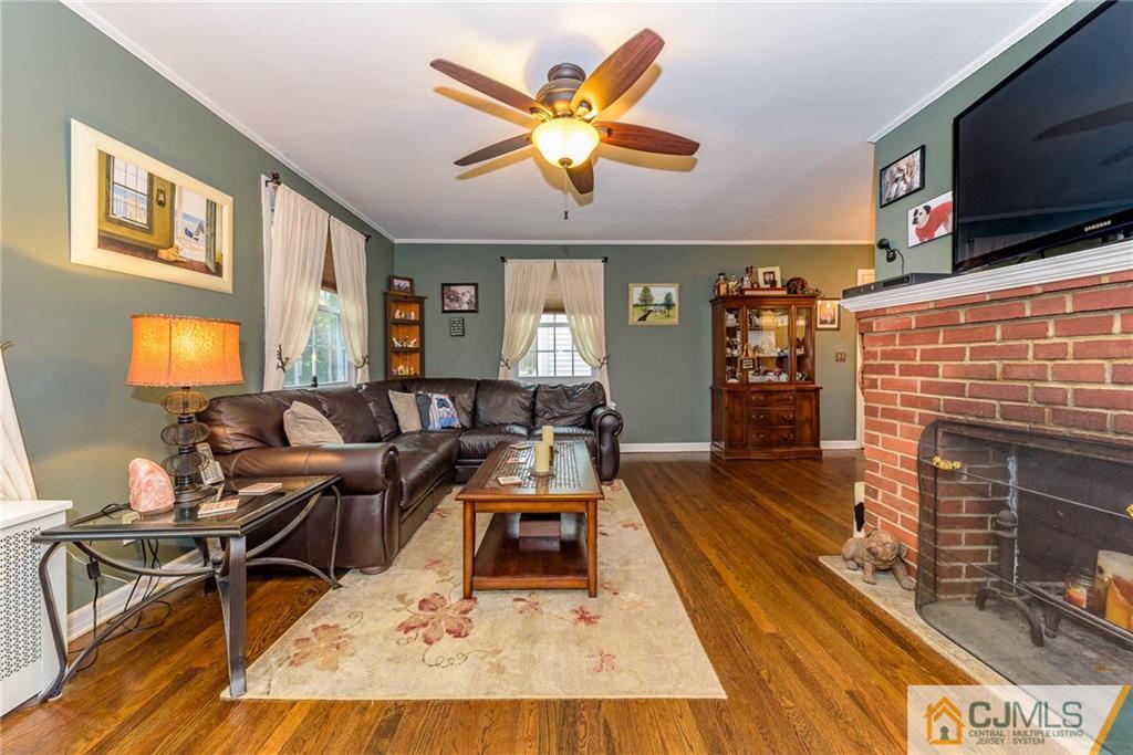 1502 Washington Valley Road Bridgewater, NJ 08807 - Photo 4 of 25 Gallery Image 4