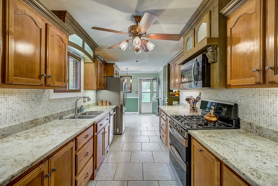 604 Hay Market Road Clarksville, TN 37043 - Photo 12 of 38 Gallery Image 12