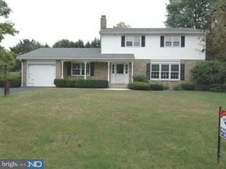 3109 Cricket Road Reading, PA 19605 - Photo 1 of 6 Gallery Image 1