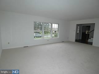 3109 Cricket Road Reading, PA 19605 - Photo 2 of 6 Gallery Image 2
