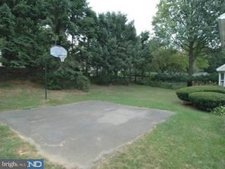 3109 Cricket Road Reading, PA 19605 - Photo 6 of 6 Gallery Image 6