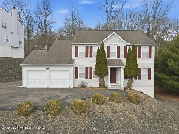 $450,000 | 706 Franklin Court, East Stroudsburg, PA 18302