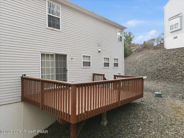 $450,000 | 706 Franklin Court, East Stroudsburg, PA 18302