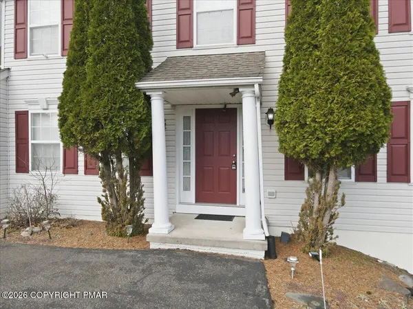 $450,000 | 706 Franklin Court, East Stroudsburg, PA 18302