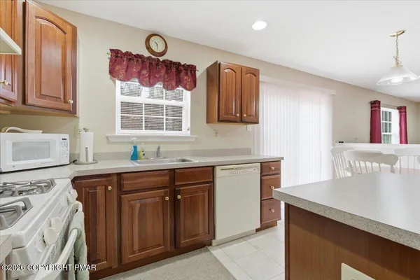 $450,000 | 706 Franklin Court, East Stroudsburg, PA 18302