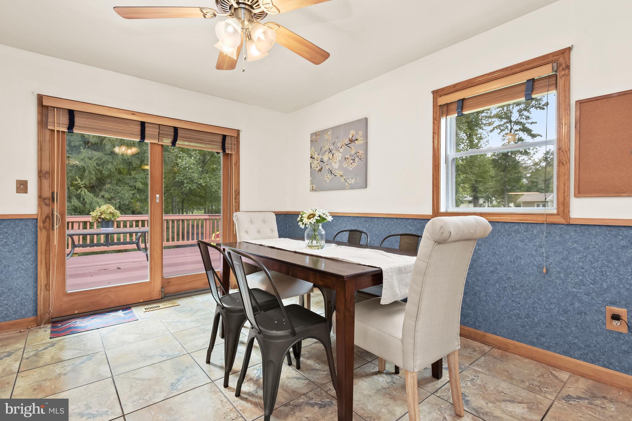 121 Tulip Drive Gaithersburg, MD 20877 - Photo 12 of 58 Breakfast room offers deck access