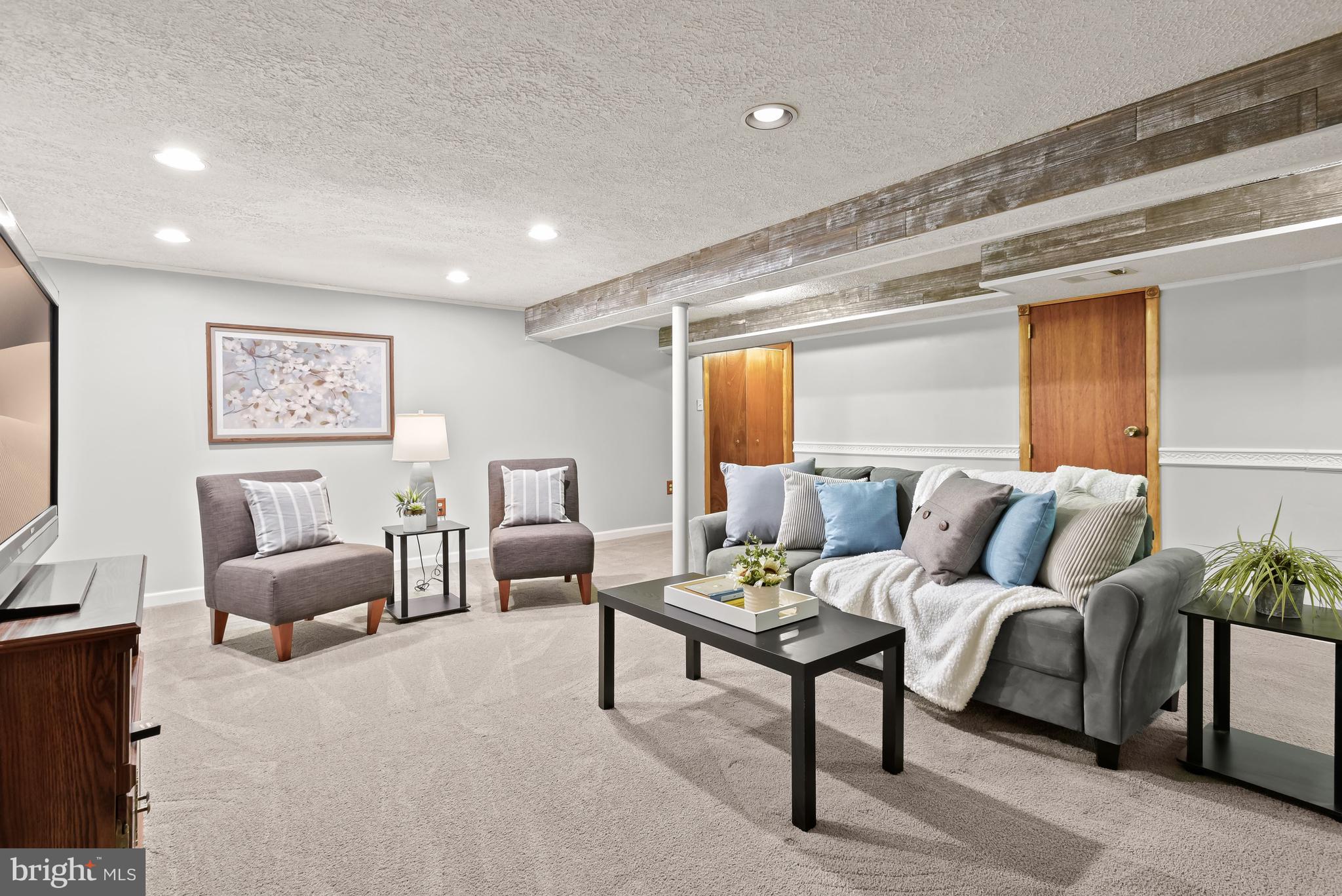 121 Tulip Drive Gaithersburg, MD 20877 - Photo 20 of 58 Lower level family room