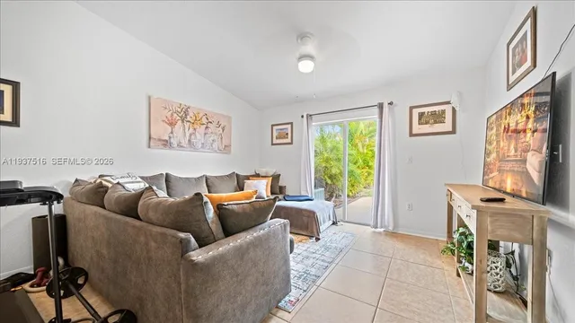 $409,990 | 14609 Southwest 117th Avenue, Miami, FL 33176