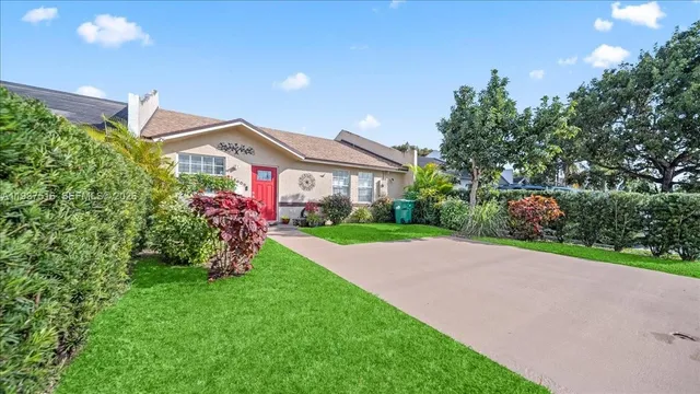 $409,990 | 14609 Southwest 117th Avenue, Miami, FL 33176